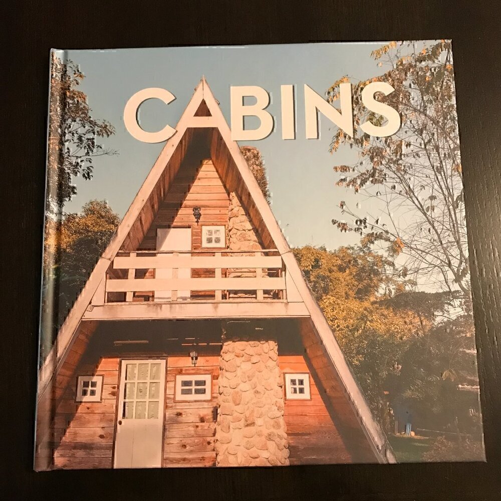 NWT Target Bullseye Bendon Cabins Coffee Table Book